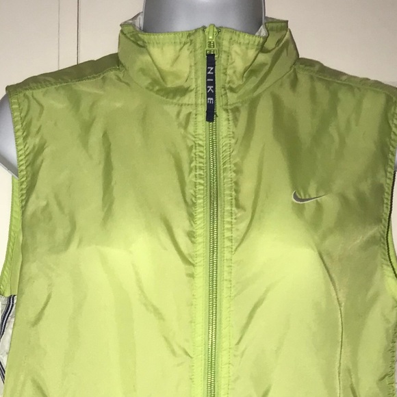 Nike Womens golf vest wind blocker size small - Picture 3 of 8
